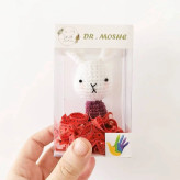 بستهبندی عروسک انگشتی بافتنی با طراحی کودکپسند و رنگهای شاد