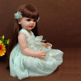 بستهبندی عروسک هوشمند با شیشه شیر و پستانک