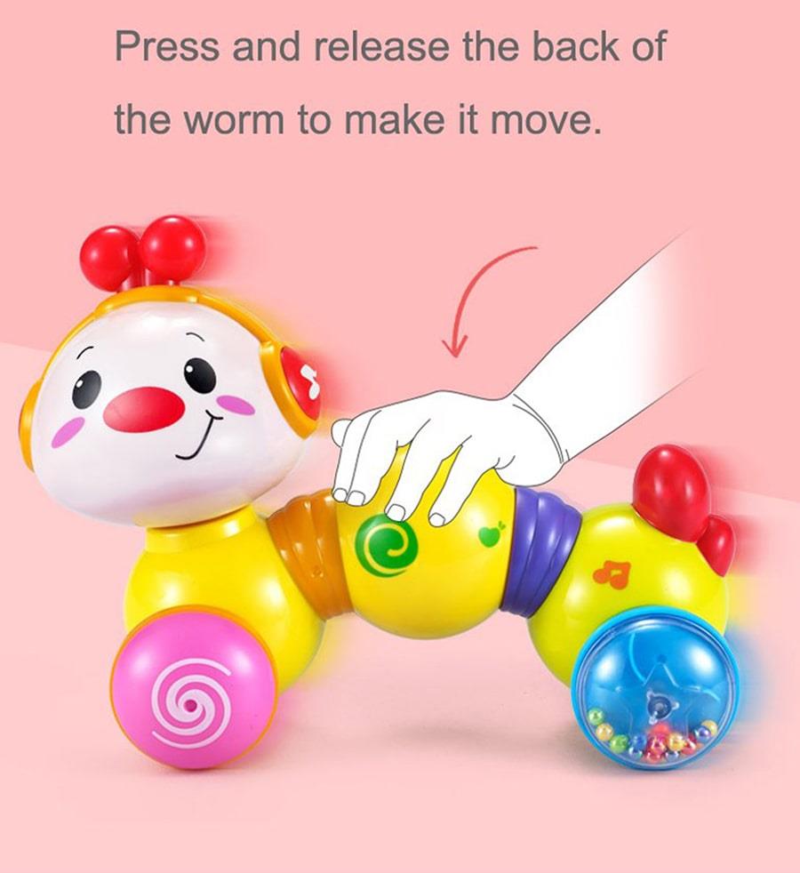 اسباب‌بازی نوزادی با چراغ‌های چشمک‌زن و موزیک‌های شاد