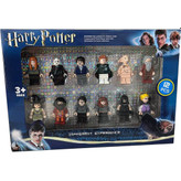 فیگورهای قابل حرکت با چوبدستی، کتاب و حیوانات همراه