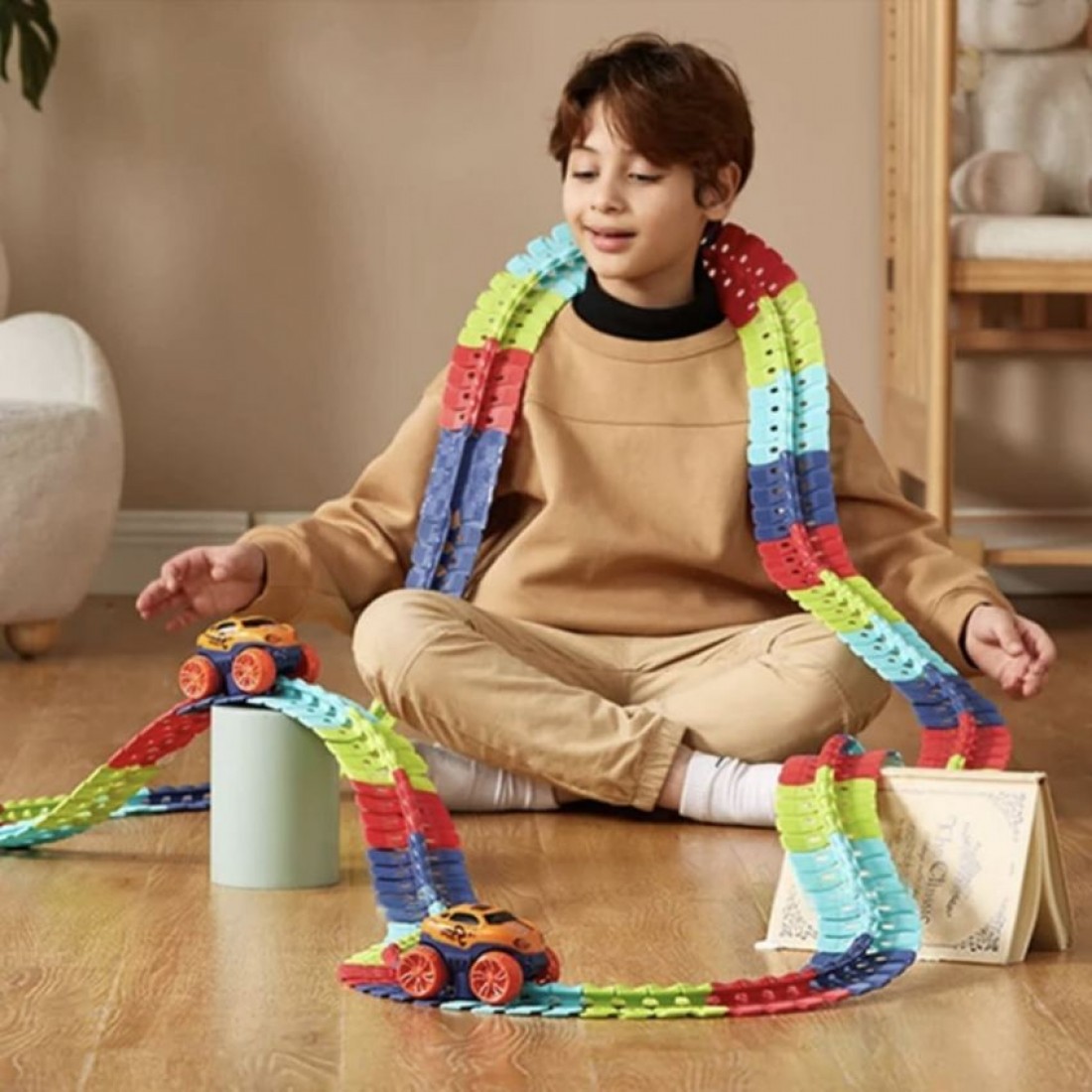 ساخت مسیر مسابقه با حلقه، شیب و چرخش آزاد