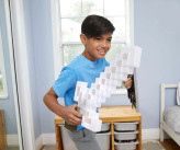 شمشیر موزیکال و چراغدار ماینکرافت کد CTT663؛ اسباببازی فانتزی و مبارزهای طرح شمشیر بازی Minecraft با قابلیت نورپردازی و پخش صدا.